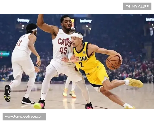 太阳依靠布克强势发挥与三分雨战术击溃步行者 太阳依靠布克强势发挥与三分雨战术击溃步行者