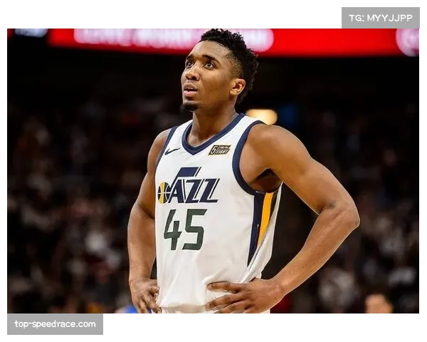 MRI结果显示骑士队后卫多诺万·米切尔小腿伤势无碍,被列入每日观察名单